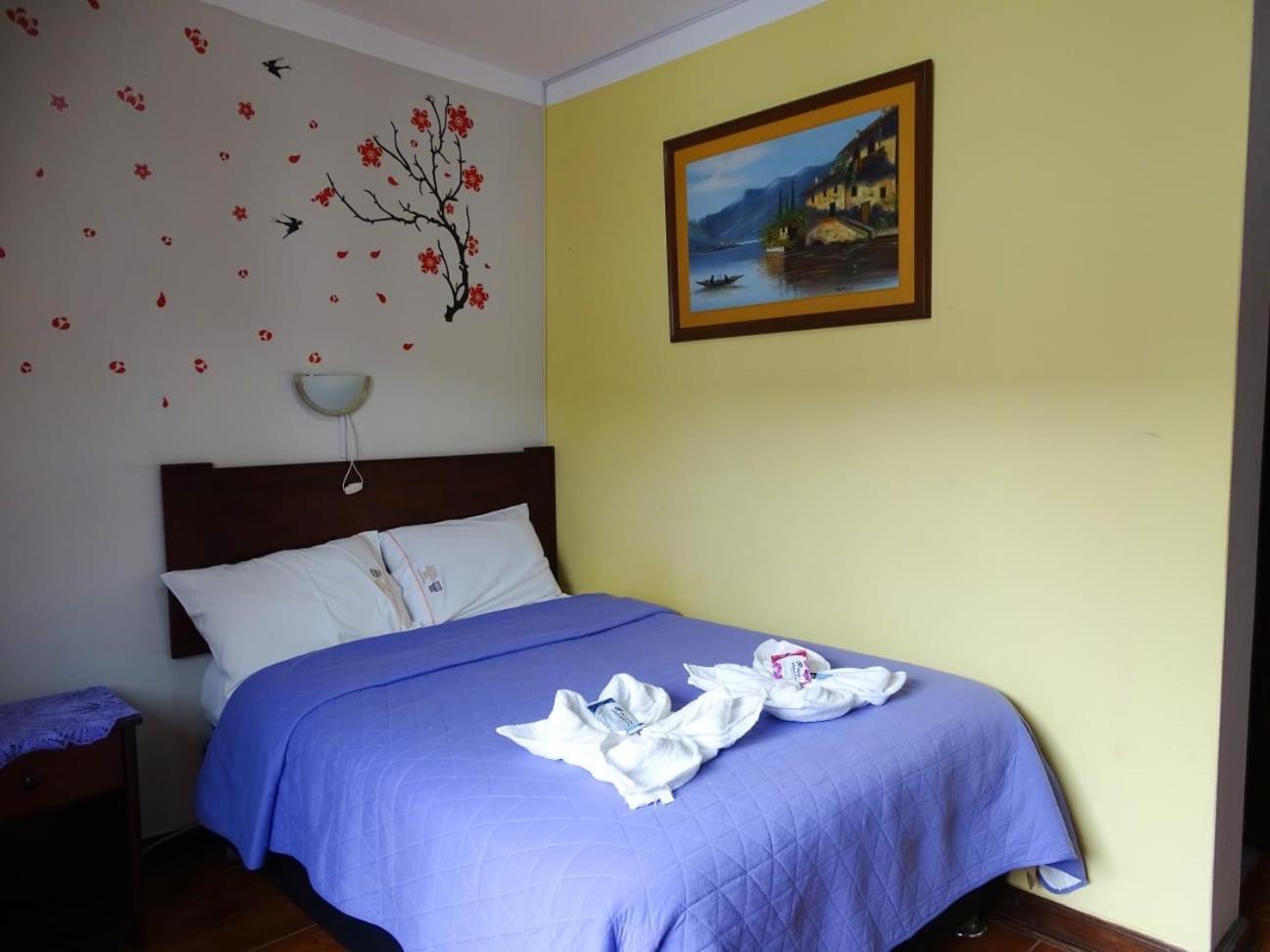 Casa Hospedaje Teresita Chachapoyas Esterno foto